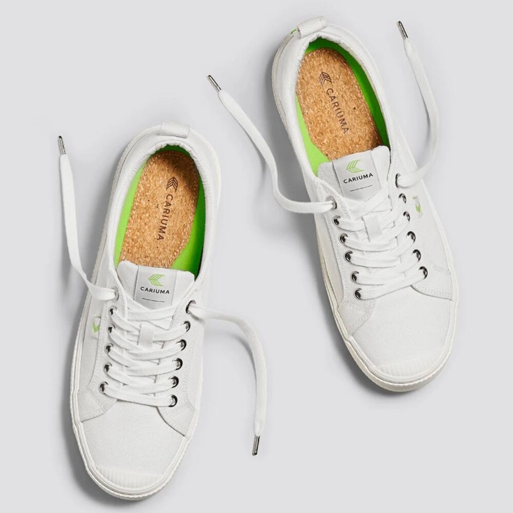 NEW NIB Cariuma Off-White Canvas Low Top Sneakers Shoes sz 8 Organic Cotton